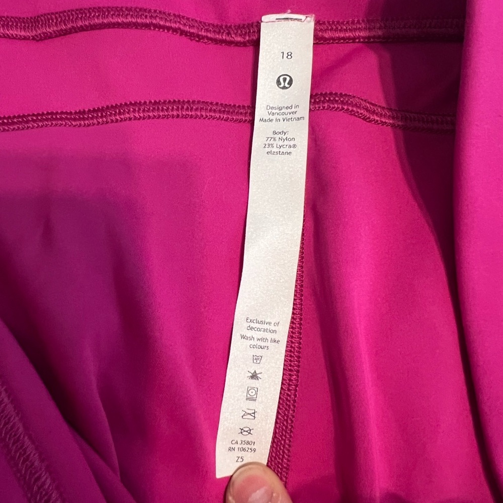 Lululemon leggings size 18